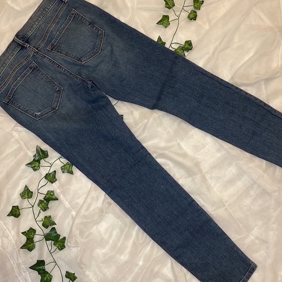 LOFT BY ANN TAYLOR • MODERN SKINNY JEAN • SIZE 2 • NEW WITHOUT TAGS • DARK WASH - Picture 10 of 12
